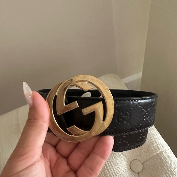 Gucci Black Belt Bag with Gold Logo - Picture 1 of 3